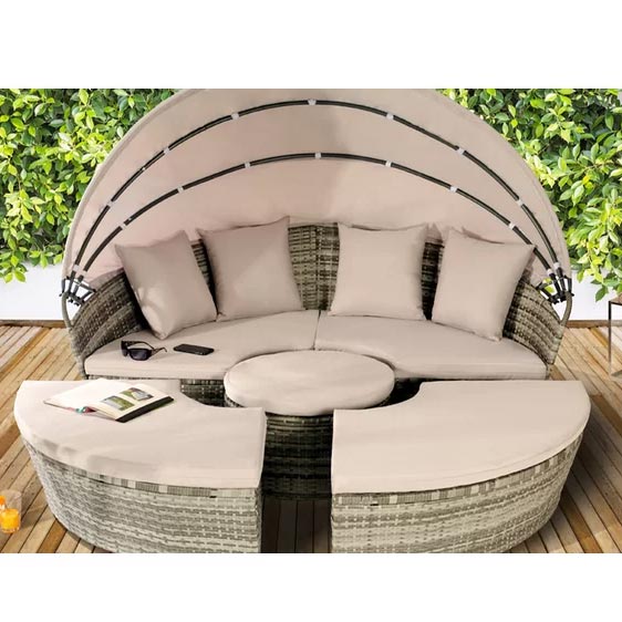 Jalyn Garden Daybed